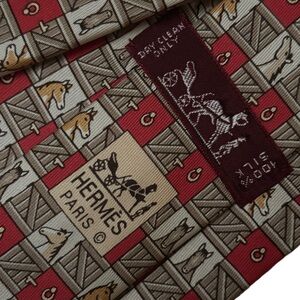 HERMES Horse Patterned Silk Tie